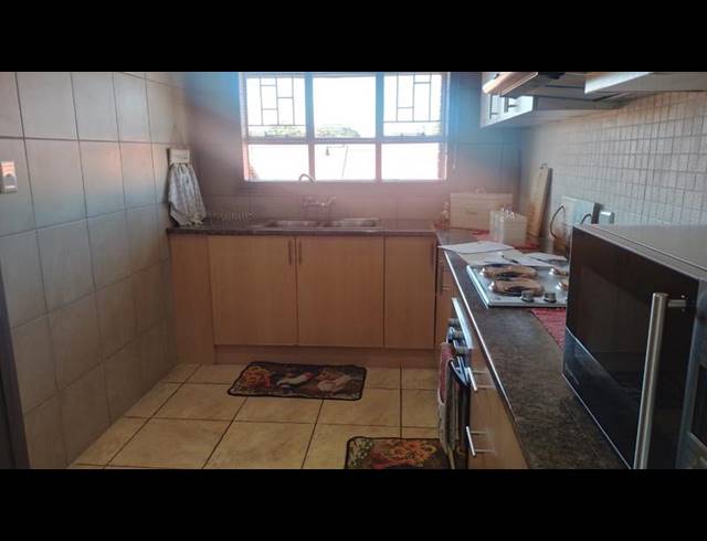 2 BEDROOM APARTMENT FOR SALE IN CULEMBORG PARK